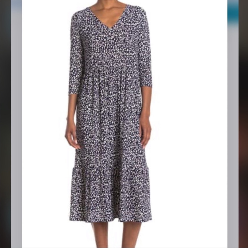 Floral Printed V-Neck Dress